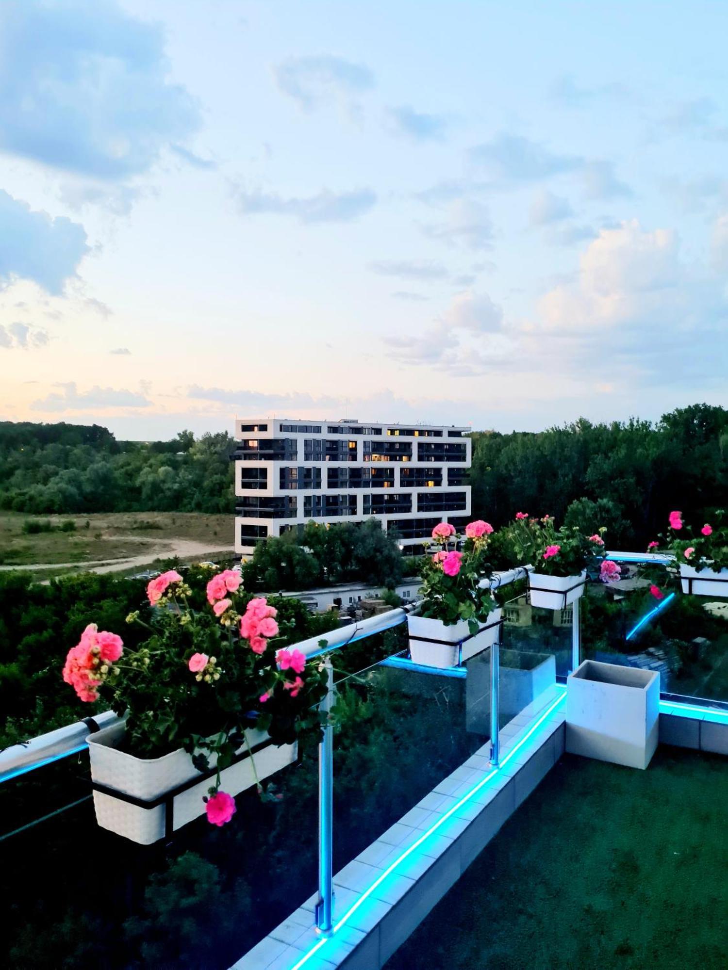 Appartamento Penthouse View Aeroport Iasi 2 Esterno foto