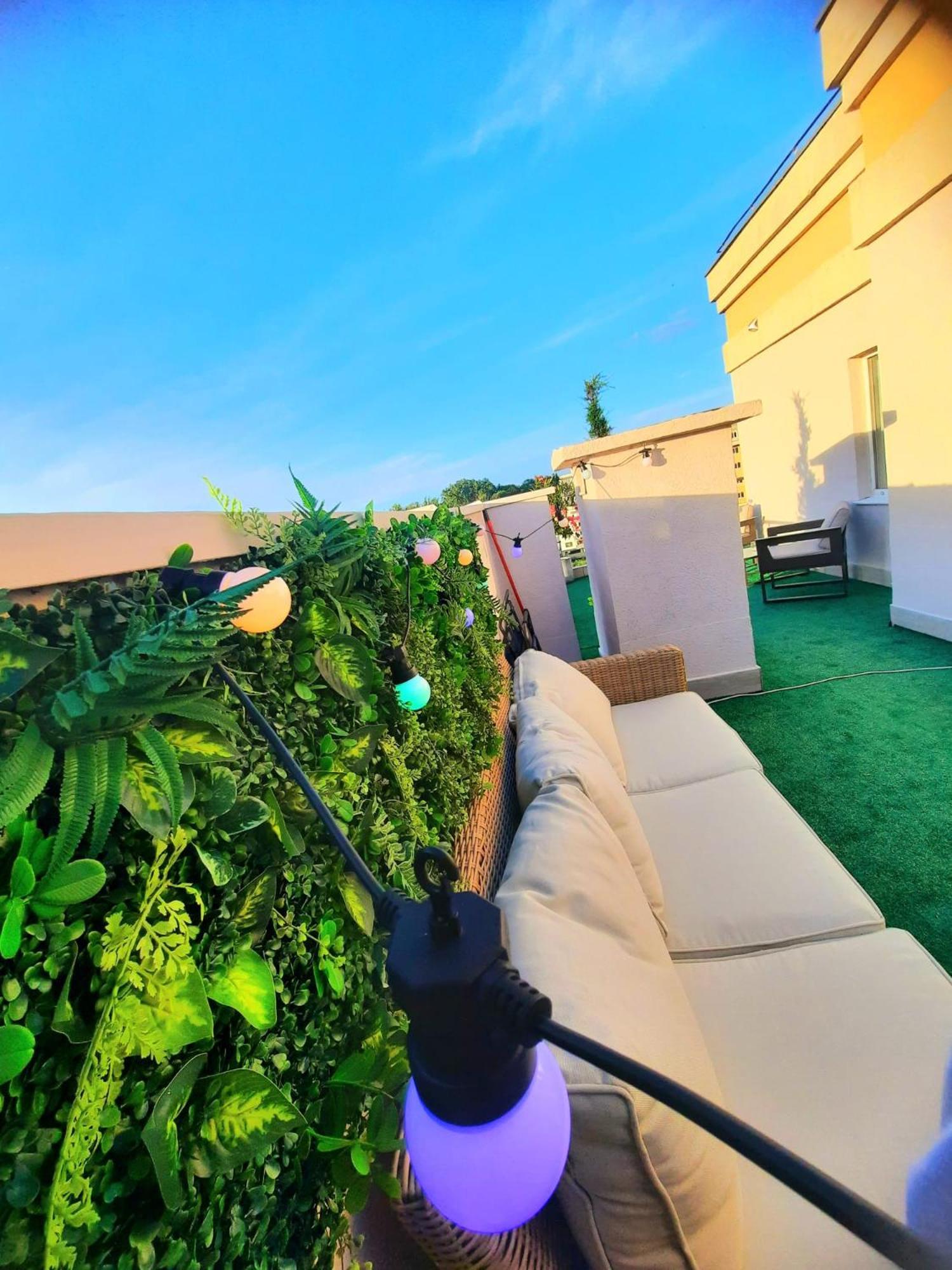 Appartamento Penthouse View Aeroport Iasi 2 Esterno foto